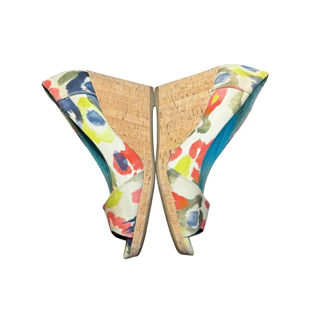 TOMS Shoes Womens Size 8.5‎ Multicolor Floral Peep Toe Cork Platform Wedge Heels